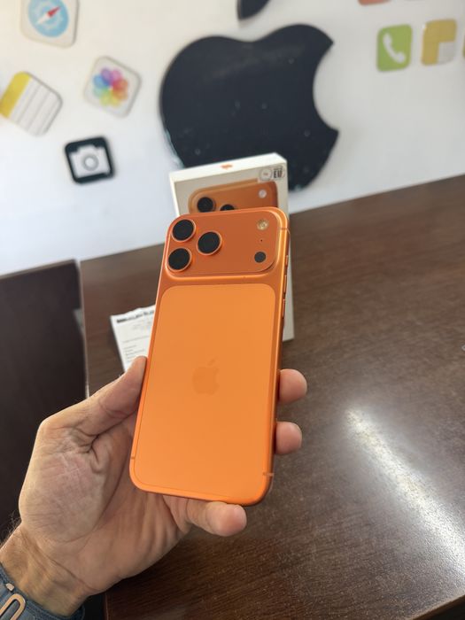 Vand Iphone 17 Pro Max 256Gb Full box impecabil