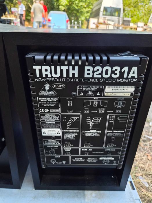 Активни тонколони Behringer Truth 2031A