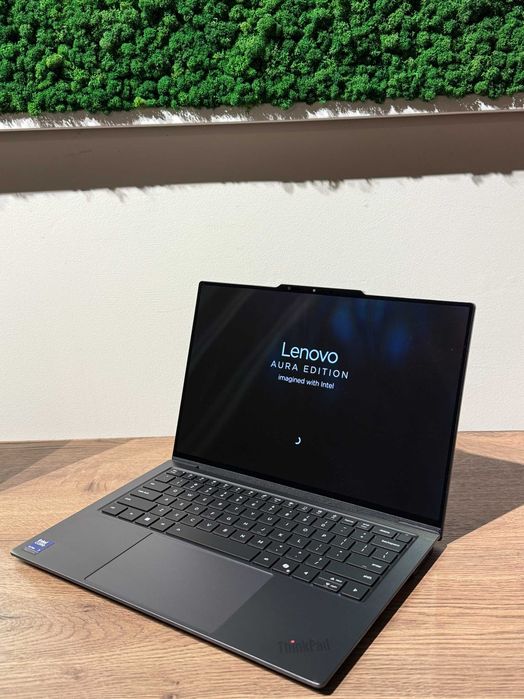 Laptop Lenovo ThinkPad X9-14 2.8K OLED 120Hz Ultra 7 258V 32GB Ram 1TB SSD AlienStore