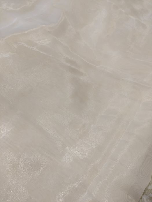 Белая тюль ,+ отдам к ним шторы