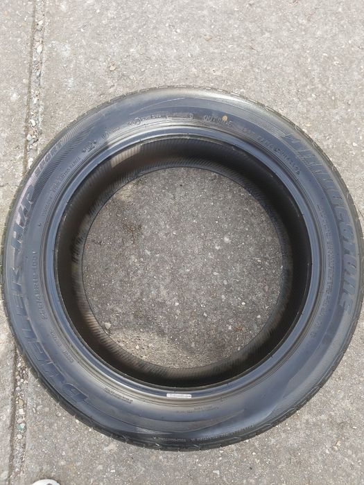 Anvelope  vara Bridgestone 255 45 19 100V