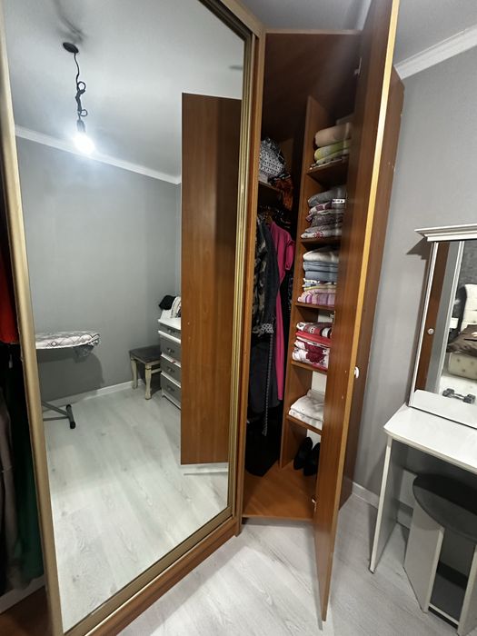 Шкаф купе угловой