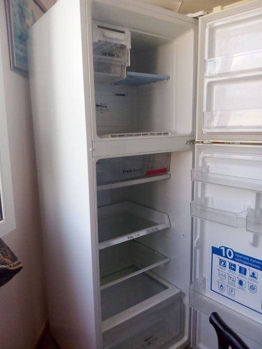 Продается холодильник