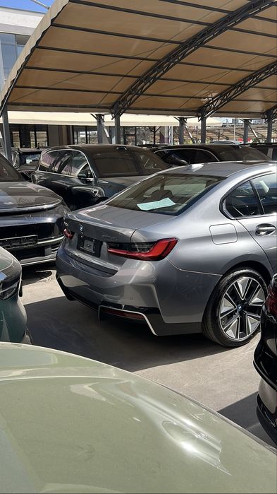 Bmw i3 40L natariusga tayyor