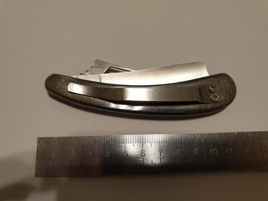 Нож сгъваем комбиниран