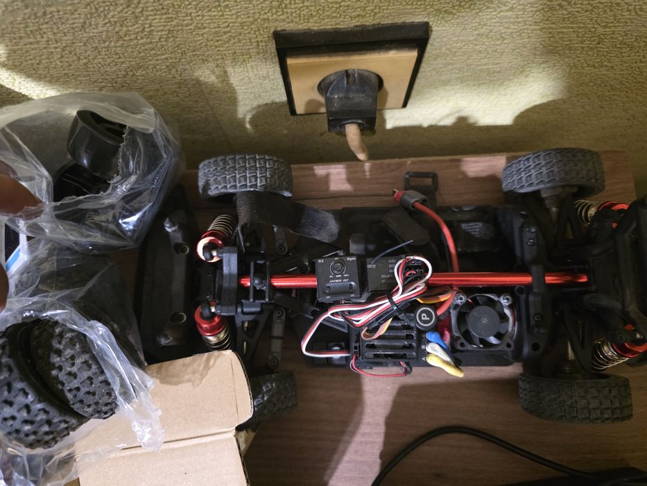 Rc количка  MJX 14303 / 14304