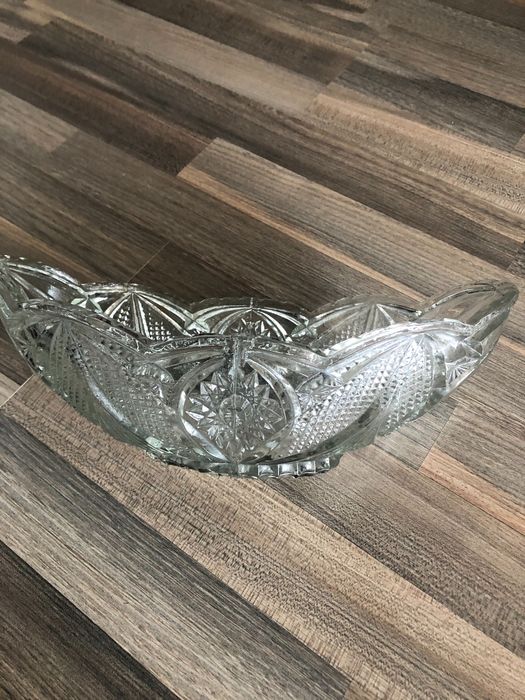 Fructiera din sticla lucrata manual