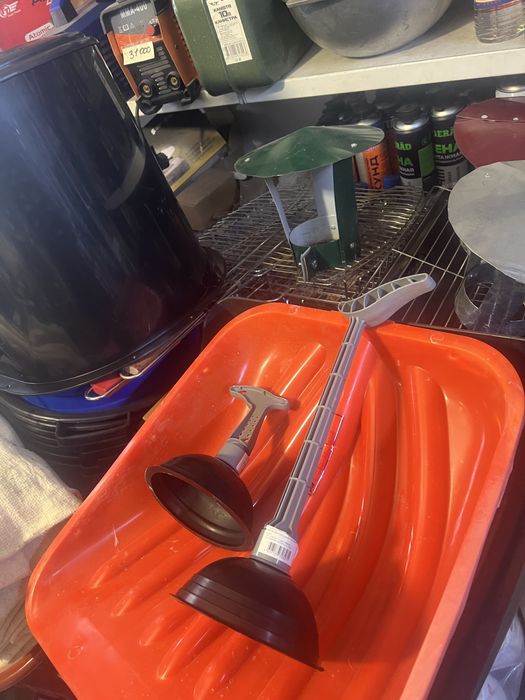 Вантуз.Вантузы для прочистки  унитазов и каныги