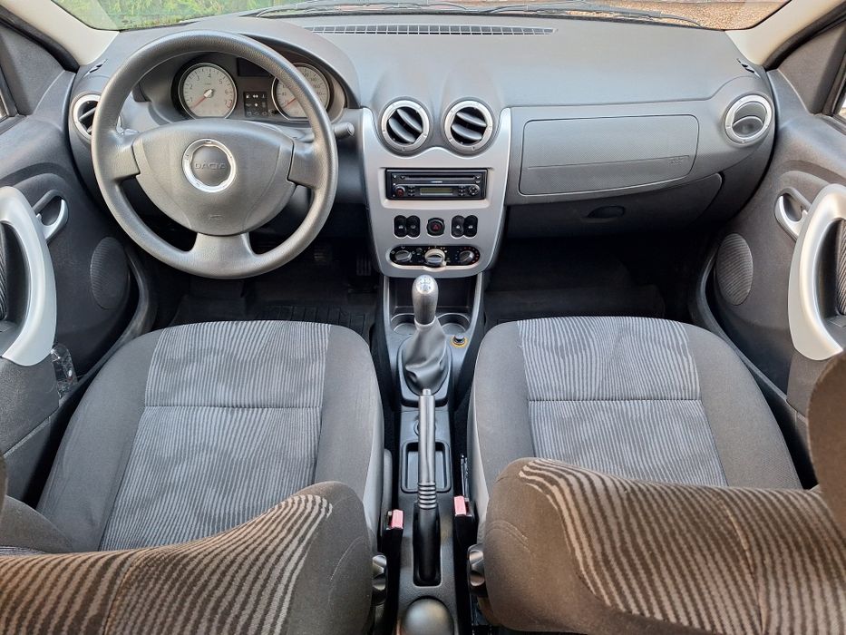 Dacia Logan • 45.000 Km • Euro 5 •