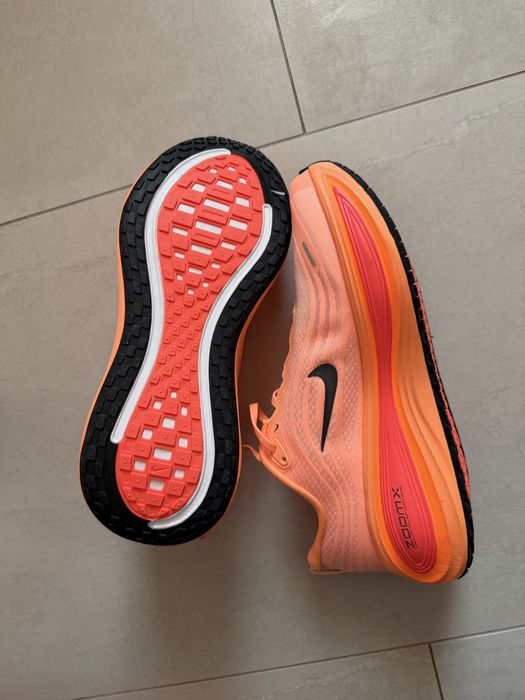 Nike ZoomX Vomero Plus