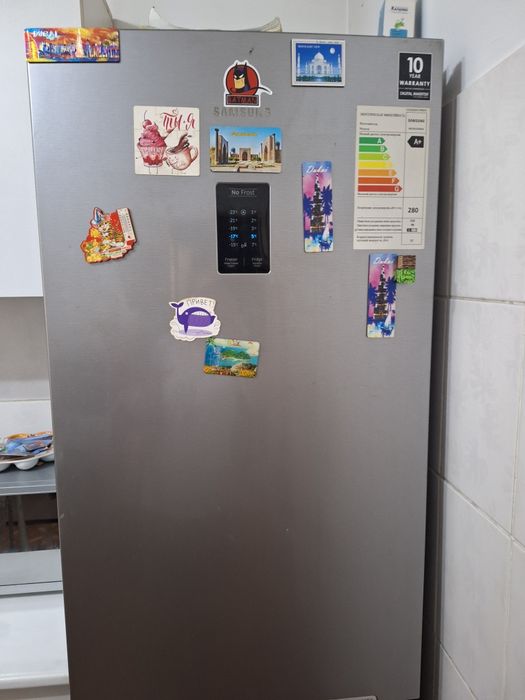 Продам холодильник