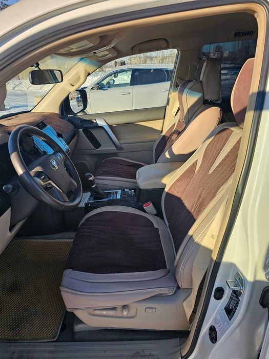Toyota Land Cruiser Prado 2022 г.
