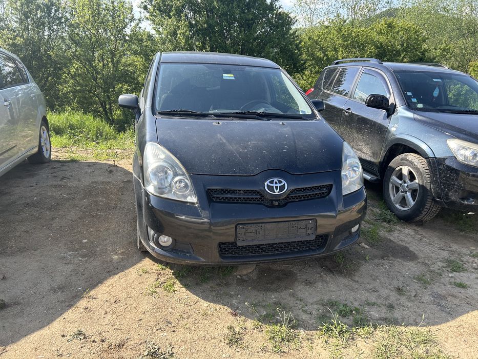 Тойота Корола Версо Toyota Corolla Verso dcat 177 кс На части