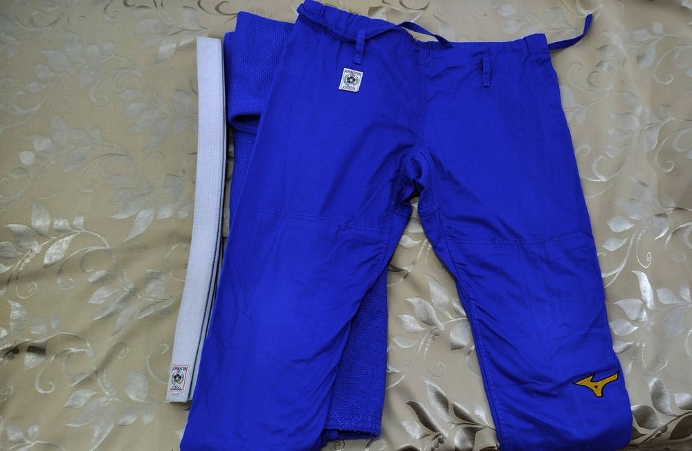 Кимоно для дзюдо Mizuno 165 см
