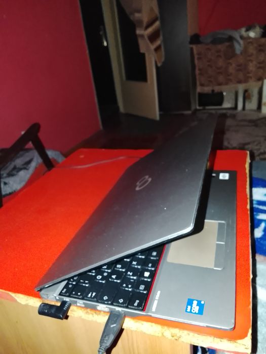 Fujitsu u7511 Limited Edition