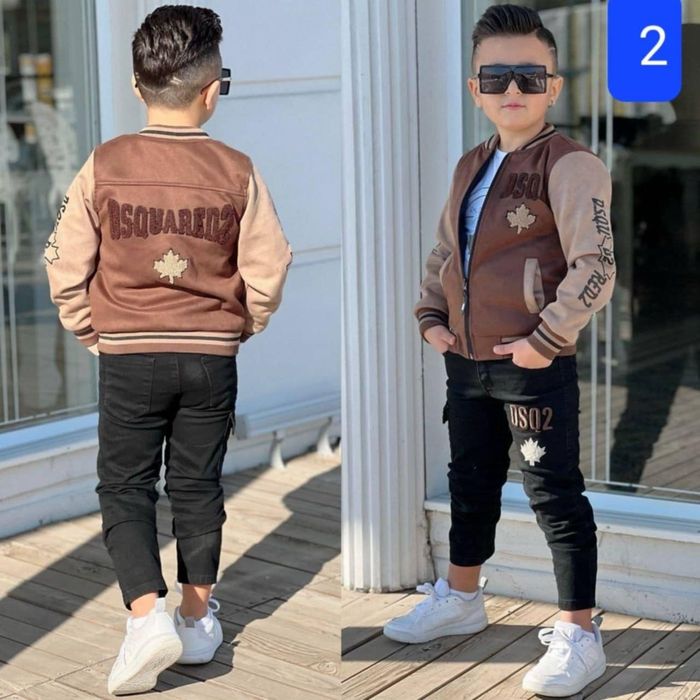 Compleu băieți diferite modele