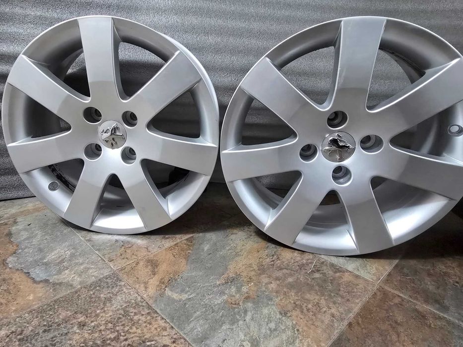 16 цола Peugeot 4x108 алуминиеви джанти комплект