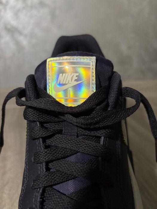 Nike Court Royale AC