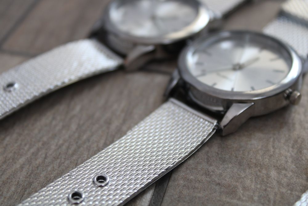 Дамски часовник.