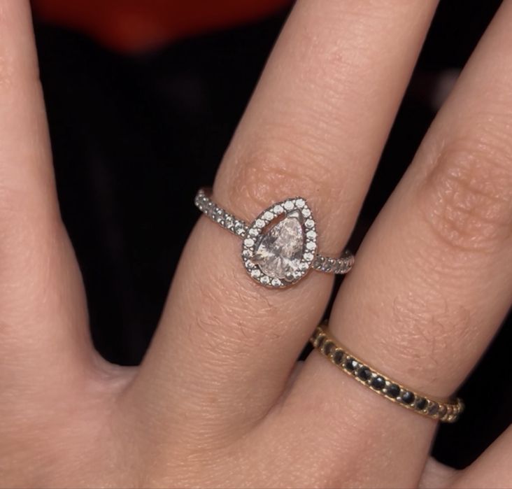 Inel de argint pandora nou in cutie si punga marimea 50