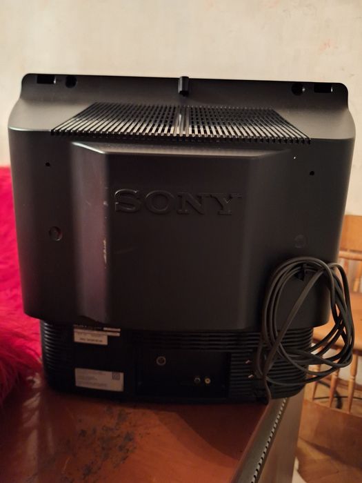 Телевизори SONY Trinitron