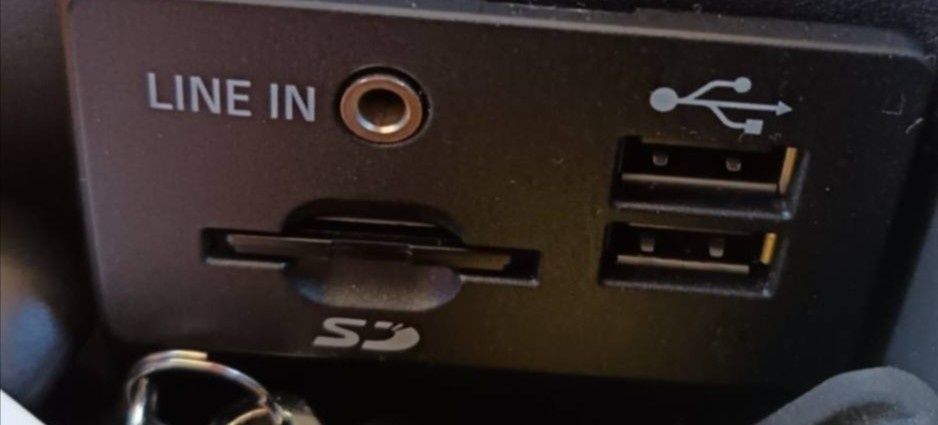 Ford SYNC 2 - Дисплей+ HUB + SD card F5