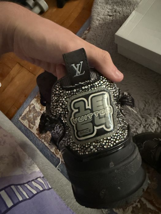 Lv skate swarovski negri