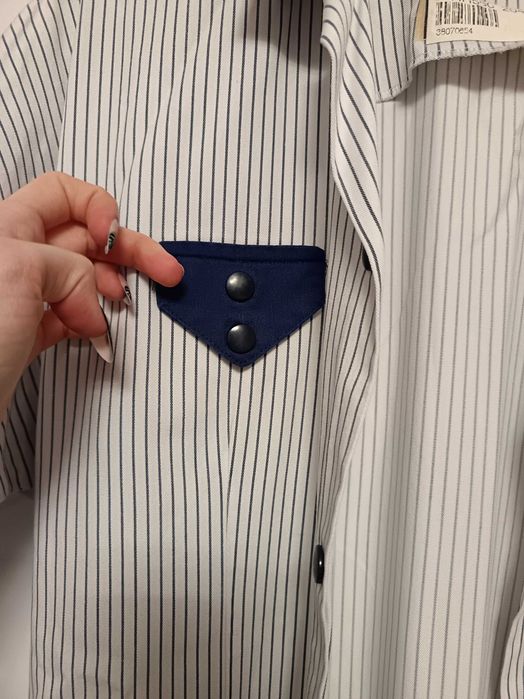 Halat medical alb cu dungi, mărimea M, bumbac, în stare foarte bună