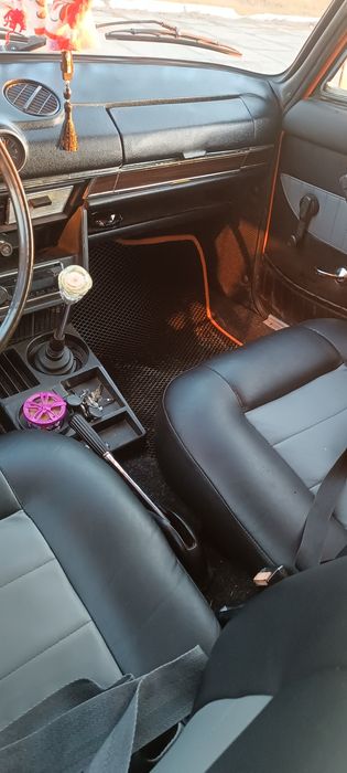 Продам Ваз 2103.