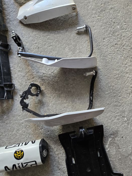 piese KTM Hueqvarna handguard scut motor masca far