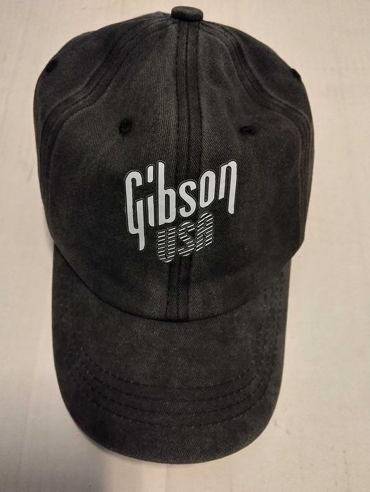 Шапки  с  кузирка