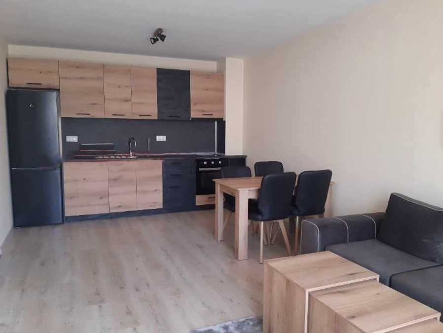 Двустаен ап Красно село под наем