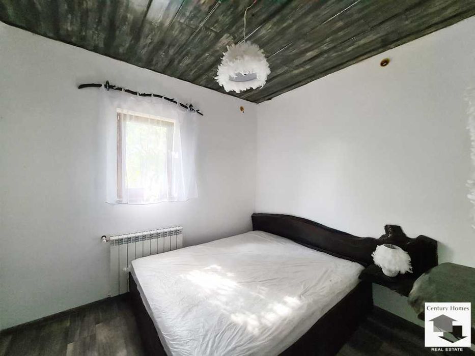 116196 Частично реновирана къща в с.Церова Кория, 15 км. от В. Търново