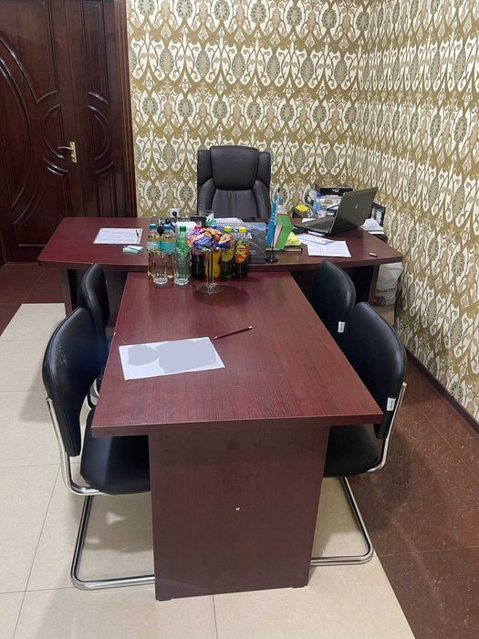 Продается офисная мебель