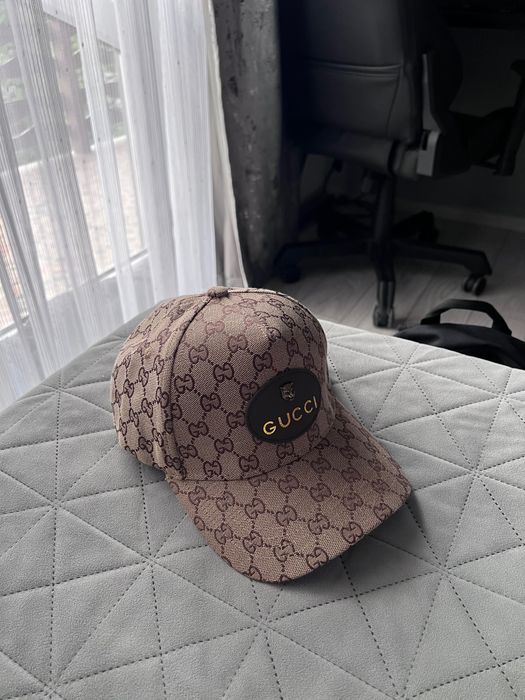 Sapca gucci noua
