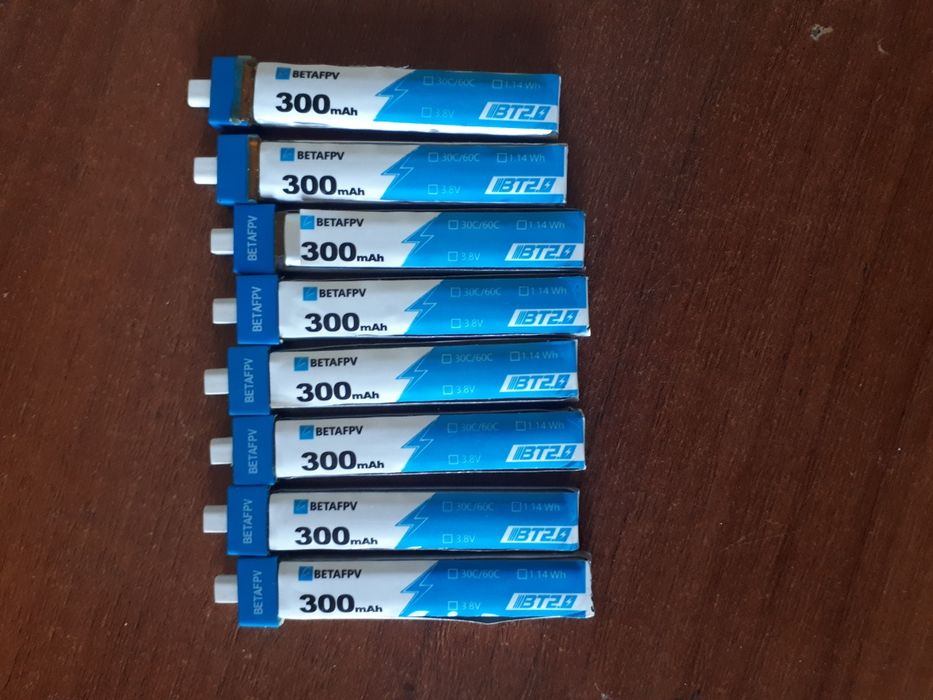 Продам дрон betafpv air65