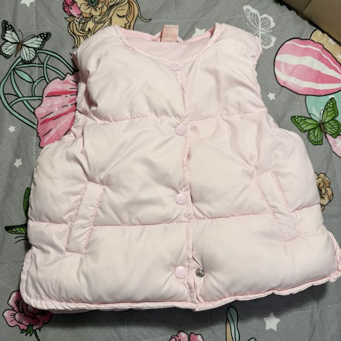 Продам жилетку для девочки