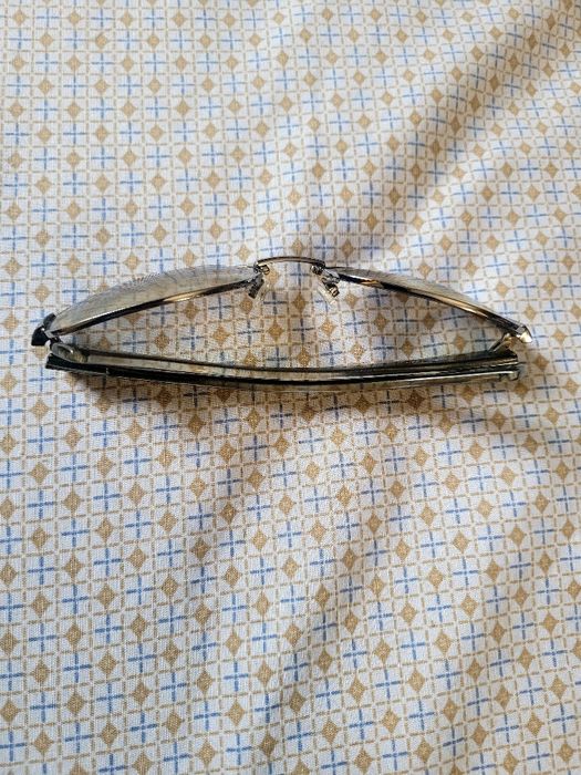 Продавам слънчеви очила Carolina Carrera