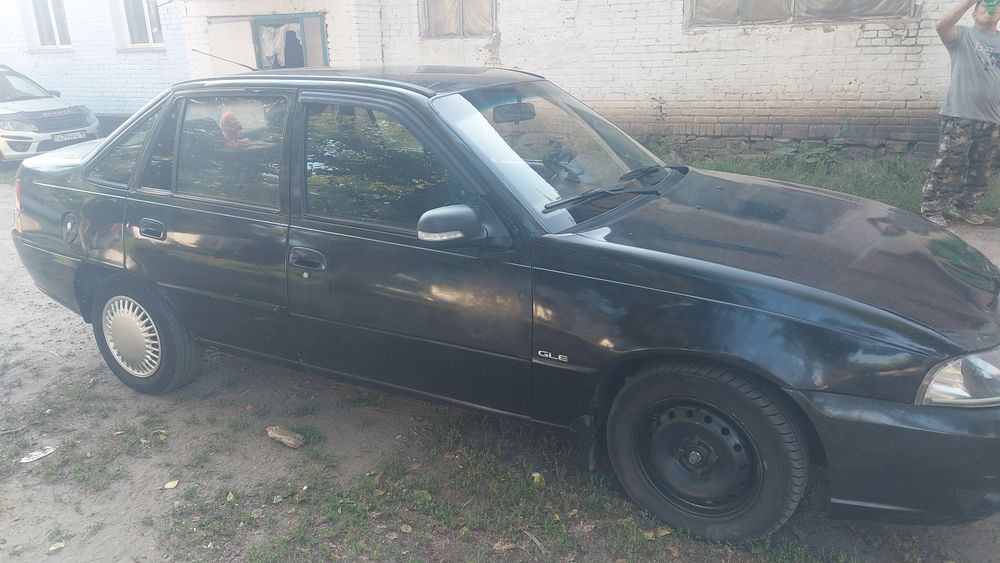 Продам автомобиль Дэу некси