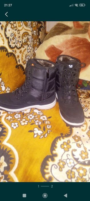 Продам обувь на взрослого размер 37.