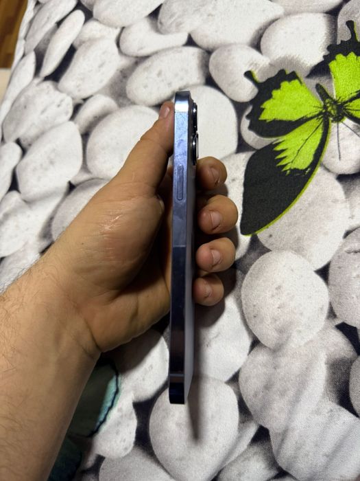 Vand Iphone 13 pro max  capacitate 128 baterie 81