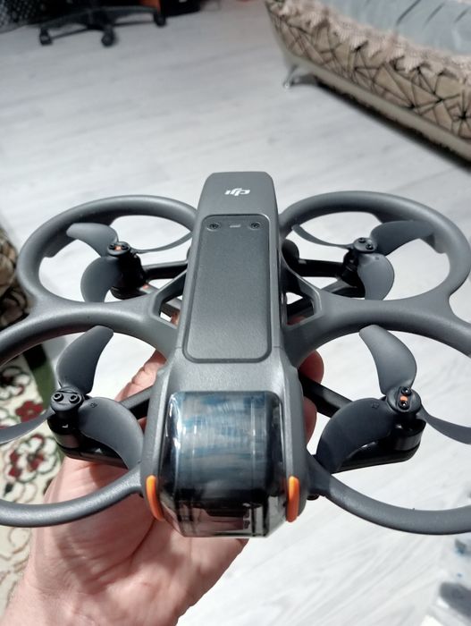 Дрон DJI Avata 2 Fly More Combo (3 батареи) серый