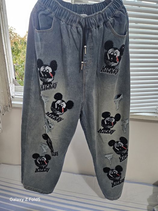Дамски дънки Мики Маус