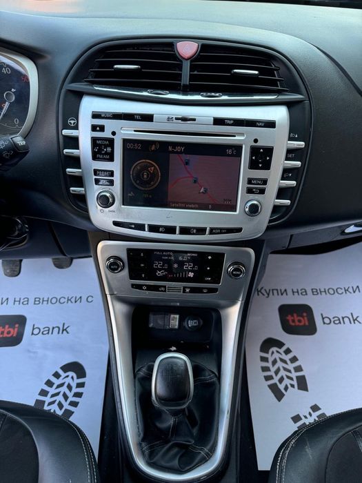 Lancia  Delta 1.6 На Части