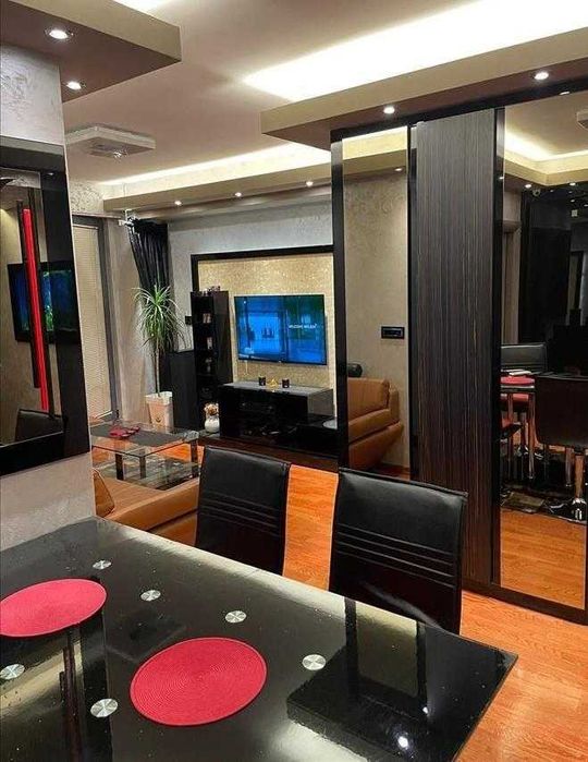 Дава се под наем Двустаен апартамент в Бургас, Лазур - 58 кв.м за 178.5 € - Снимка #3