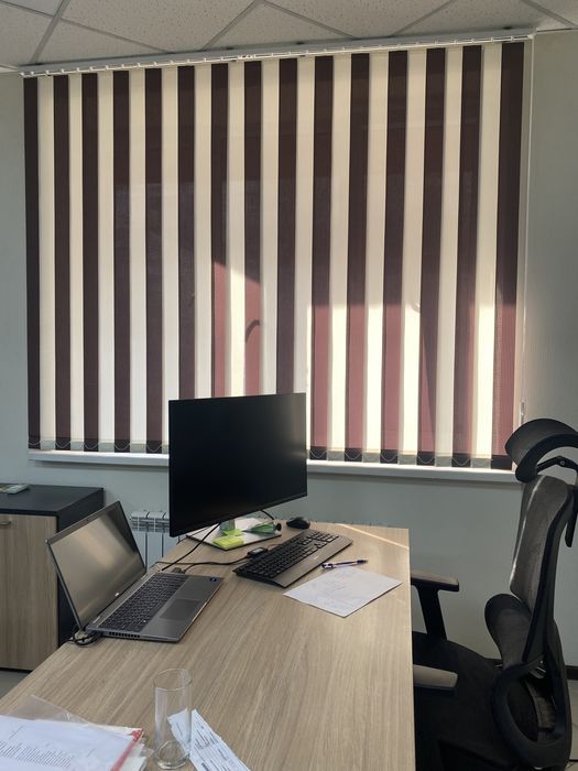 Жалюзи ролл шторы день и ночь