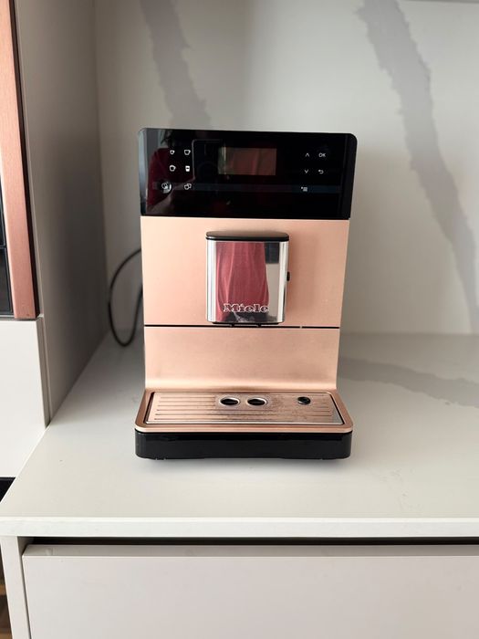 Кафе автомат MIELE CM 5