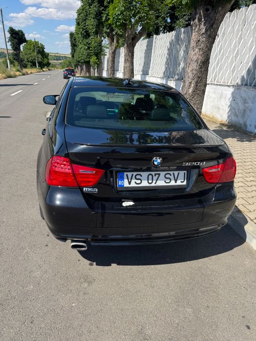 BMW 3 Series 2011 — imagine 2