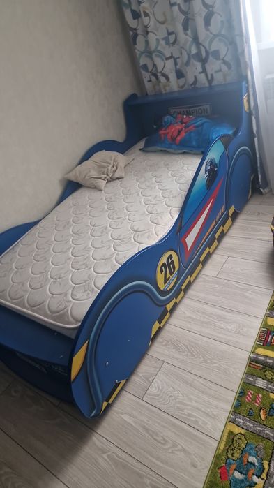 Продам детскую кровать