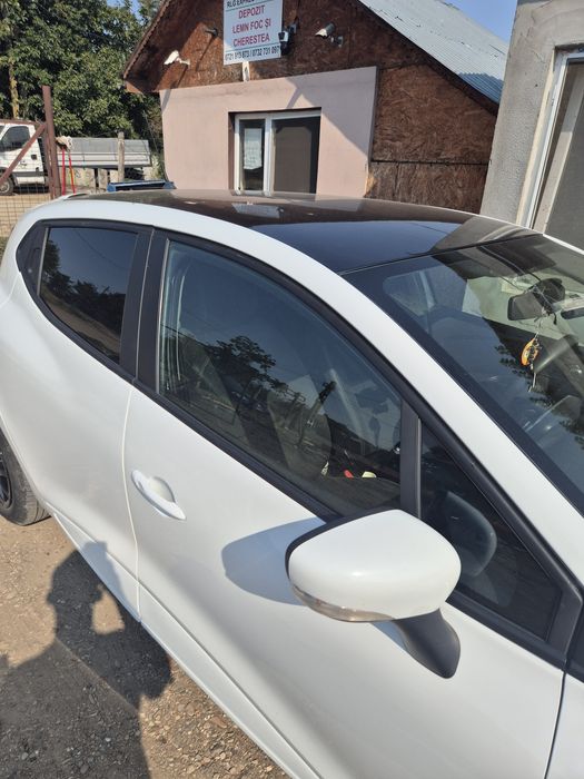 Vând Renault Clio 1.5 Diesel